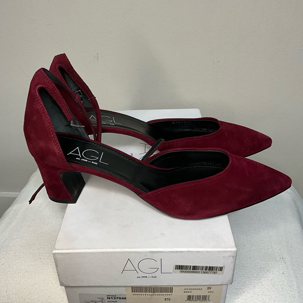 AGL Burgundy Suede Heels